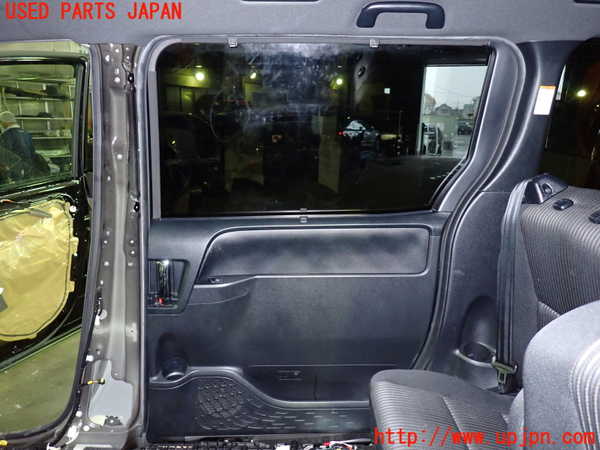 1UPJ-9238681290]ヴォクシー(ノア)(ZRR80W)右後ドア AGC M2P3 中古_5
