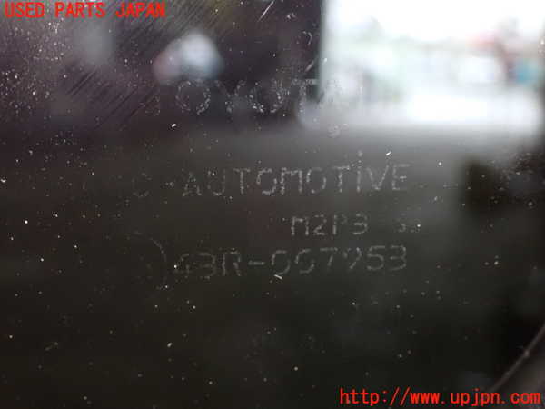 1UPJ-9238681380]ヴォクシー(ノア)(ZRR80W)右クォーターガラス AGC M2P3 中古_2