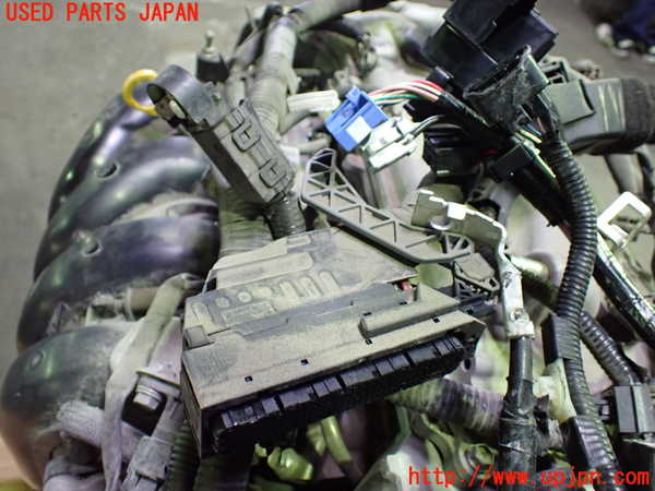 1UPJ-9238682010]ヴォクシー(ノア)(ZRR80W)エンジン 3ZR-FAE 中古_3
