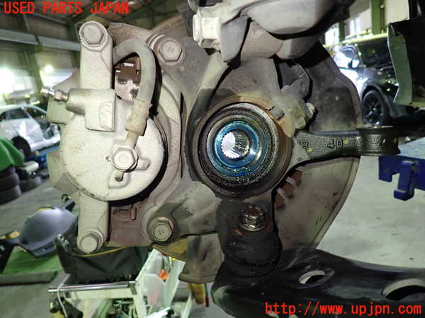 1UPJ-9238684290]ヴォクシー(ノア)(ZRR80W)右フロントナックルハブ 中古_2
