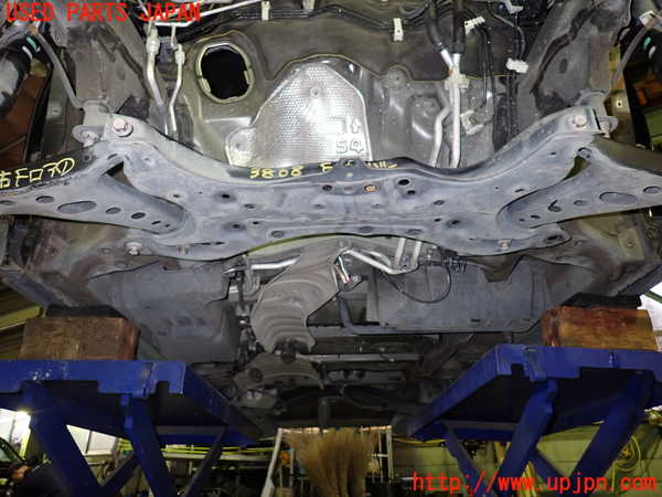 1UPJ-9238685285]ヴォクシー(ノア)(ZRR80W)フロントメンバー 中古_4