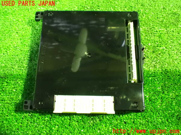 1UPJ-9238686146]ヴォクシー(ノア)(ZRR80W)コンピューター1 (MULTIPLEX NETWORK BODY) 中古_2