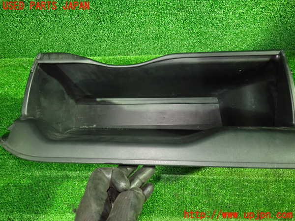 1UPJ-9238687516]ヴォクシー(ノア)(ZRR80W)グローブボックス1 中古_2