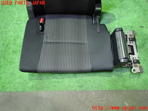 1UPJ-9238687265]ヴォクシー(ノア)(ZRR80W)左3列目シート 中古_3