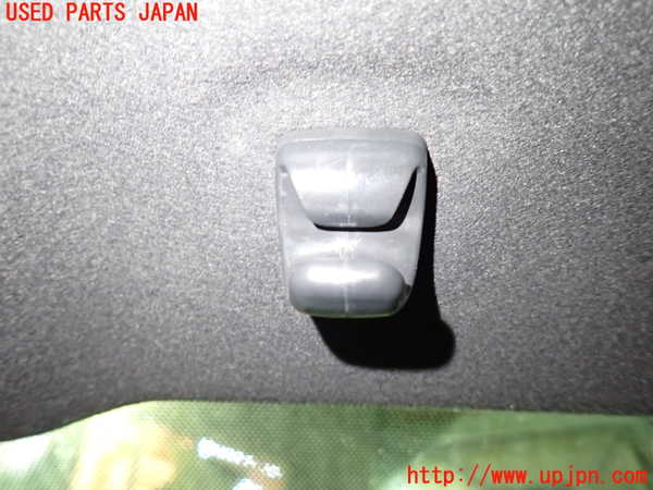 1UPJ-9238687625]ヴォクシー(ノア)(ZRR80W)室内サンバイザー右側 中古_4