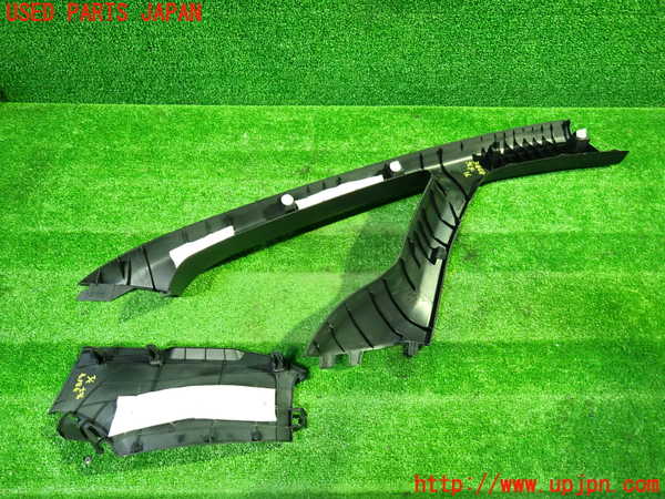 1UPJ-9238687660]ヴォクシー(ノア)(ZRR80W)左フロントピラートリム 中古_2