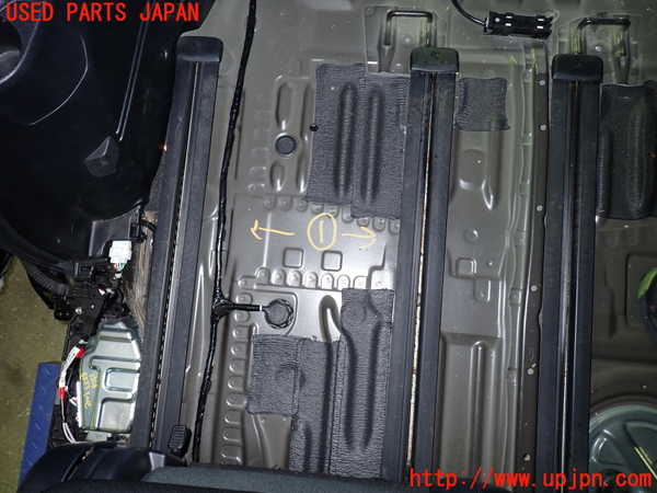 1UPJ-9238687496]ヴォクシー(ノア)(ZRR80W)シートレール①1 中古_2