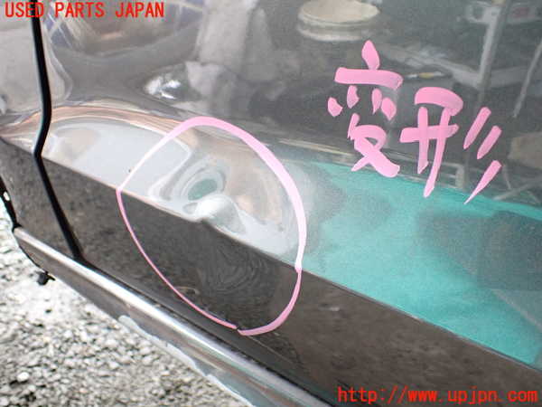 1UPJ-9238691260]アウディ・S3 セダン(8VDJHL)左前ドア AGC M25 中古_3