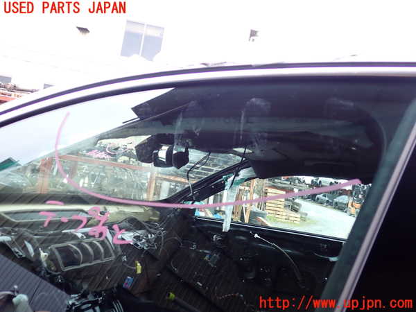 1UPJ-9238691260]アウディ・S3 セダン(8VDJHL)左前ドア AGC M25 中古_4