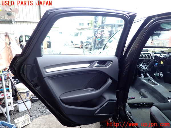 1UPJ-9238691320]アウディ・S3 セダン(8VDJHL)左後ドア AGC M189 中古_2