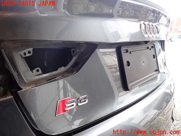 1UPJ-9238691500]アウディ・S3 セダン(8VDJHL)トランク 中古_4
