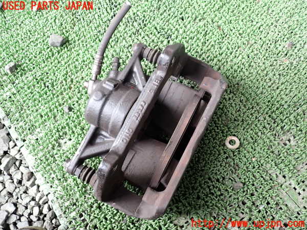 1UPJ-9238694080]アウディ・S3 セダン(8VDJHL)右フロントキャリパー 中古_2