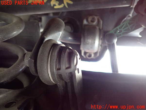 1UPJ-9238695445]アウディ・S3 セダン(8VDJHL)リアスタビライザー 中古_2