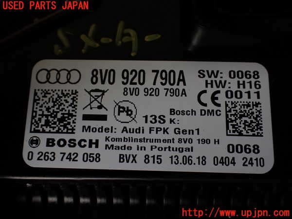 1UPJ-9238696170]アウディ・S3 セダン(8VDJHL)スピードメーター 中古_3