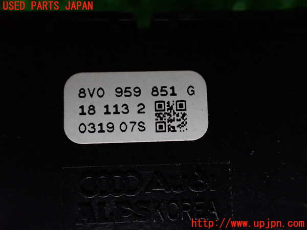 1UPJ-9238696240]アウディ・S3 セダン(8VDJHL)右前パワーウィンドウスイッチ 中古_3