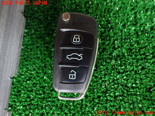 1UPJ-9238696110]アウディ・S3 セダン(8VDJHL)エンジンコンピューター 中古_2