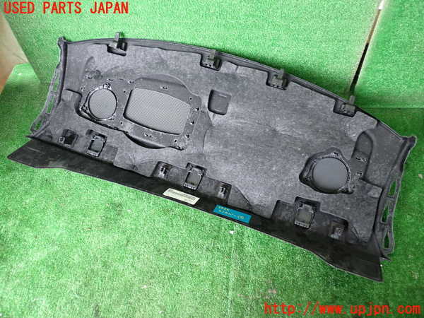 1UPJ-9238697761]アウディ・S3 セダン(8VDJHL)トノカバー1 中古_2