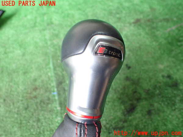 1UPJ-9238697570]アウディ・S3 セダン(8VDJHL)シフトノブ 中古_3