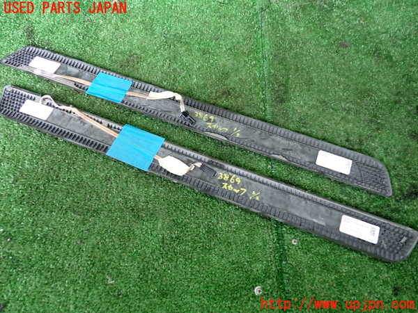 1UPJ-9238697740]アウディ・S3 セダン(8VDJHL)スカッフプレート 中古_2