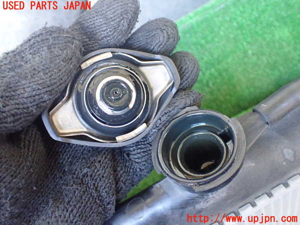 1UPJ-9238702321]ステップワゴン(RK1)ラジエーター1 中古_3