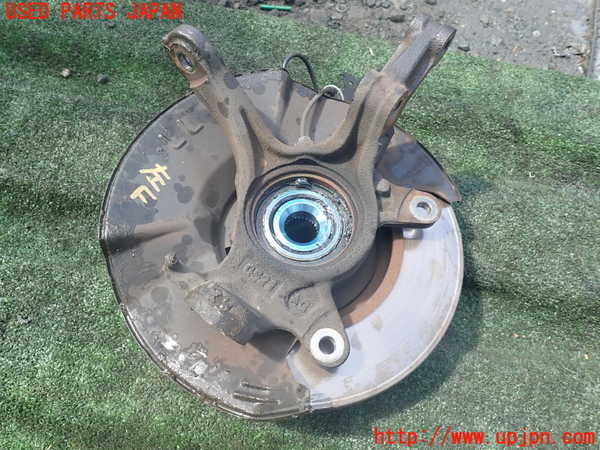 1UPJ-9238704295]ステップワゴン(RK1)左フロントナックルハブ 中古_2