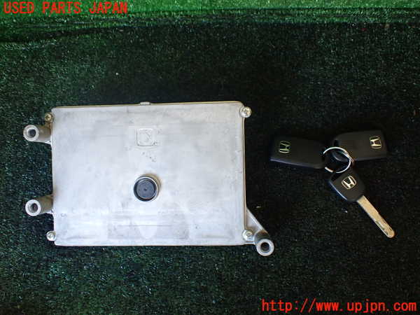 1UPJ-9238706110]ステップワゴン(RK1)エンジンコンピューター 中古_4