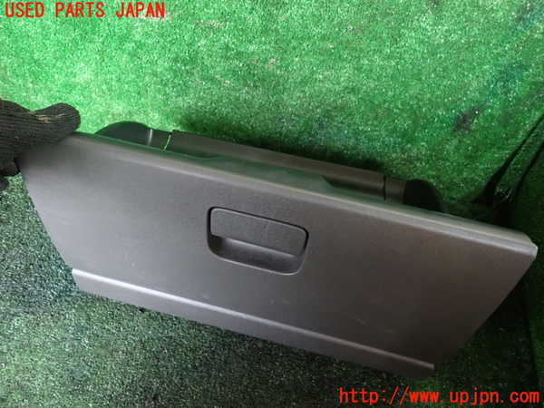 1UPJ-9238707516]ステップワゴン(RK1)グローブボックス1 中古_2