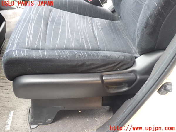1UPJ-9238707065]ステップワゴン(RK1)助手席シート 中古_4