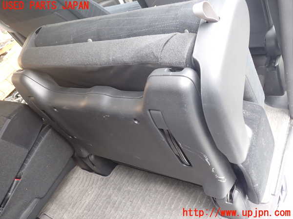 1UPJ-9238707145]ステップワゴン(RK1)右2列目シート 中古_5