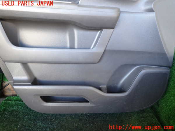 1UPJ-9238701264]ステップワゴン(RK1)左前ドア内張り 中古_3