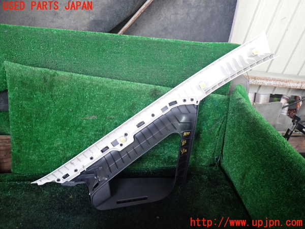 1UPJ-9238707660]ステップワゴン(RK1)左フロントピラートリム 中古_2