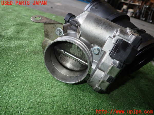 1UPJ-9238712250]ポルシェ・ボクスター(98623)スロットルボデー 中古_3