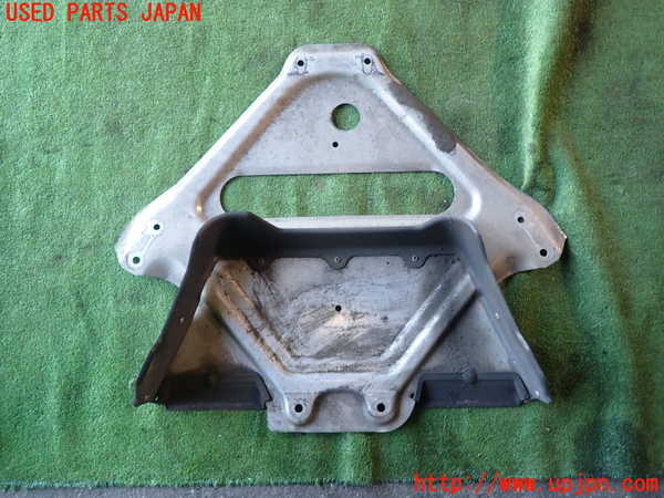 1UPJ-9238712170]ポルシェ・ボクスター(98623)エンジンアンダーカバー 中古_4