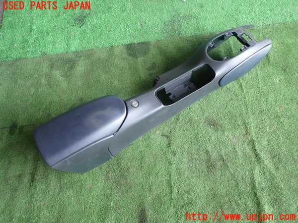 1UPJ-9238717540]ポルシェ・ボクスター(98623)センターコンソール 中古_2