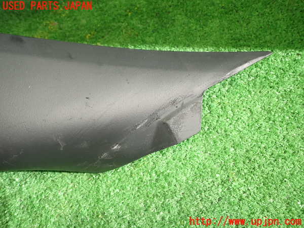 1UPJ-9238717660]ポルシェ・ボクスター(98623)左フロントピラートリム 中古_2