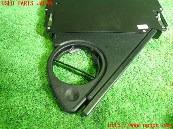 1UPJ-9238717810]ポルシェ・ボクスター(98623)ドリンクホルダー 中古_4