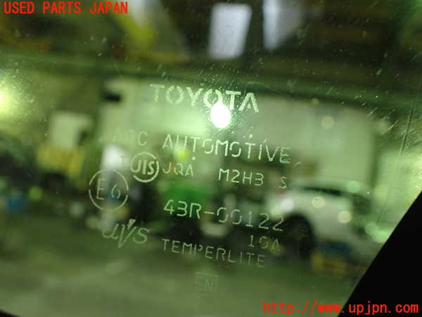 1UPJ-9238721200]ヴォクシー(ノア)(ZRR80G)右フロント三角窓ガラス 中古 AGC M2H3 43R-00122_2