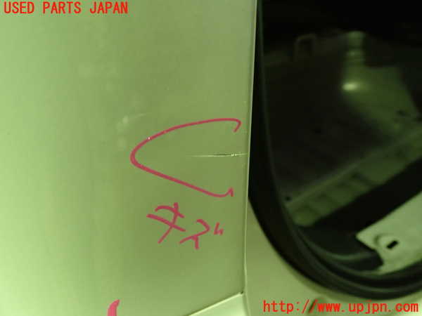 1UPJ-9238721610]ヴォクシー(ノア)(ZRR80G)リアバンパー 中古_5