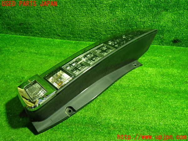 1UPJ-9238721536]ヴォクシー(ノア)(ZRR80G)左テールランプ 中古_2