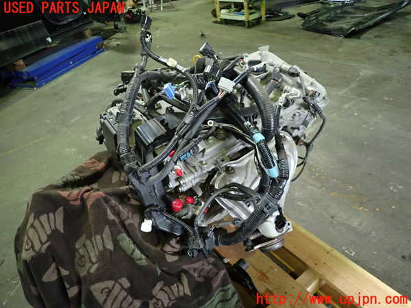1UPJ-9238722010]ヴォクシー(ノア)(ZRR80G)エンジン 3ZR-FAE 中古_2