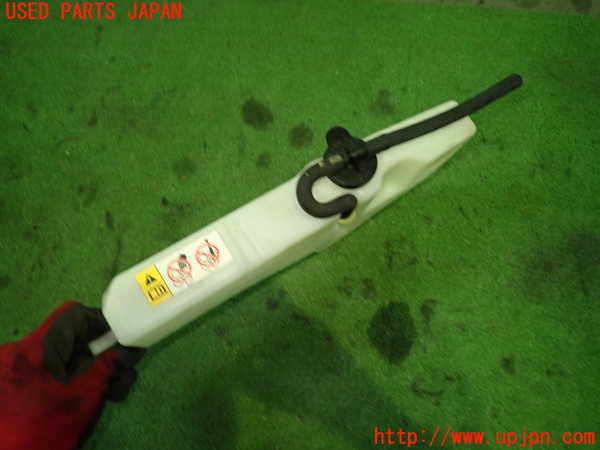 1UPJ-9238722410]ヴォクシー(ノア)(ZRR80G)ラジエータータンク 中古_2