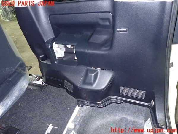 1UPJ-9238727675]ヴォクシー(ノア)(ZRR80G)右リアピラートリム 中古_2