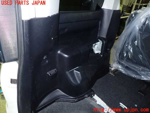 1UPJ-9238727680]ヴォクシー(ノア)(ZRR80G)左リアピラートリム 中古_2