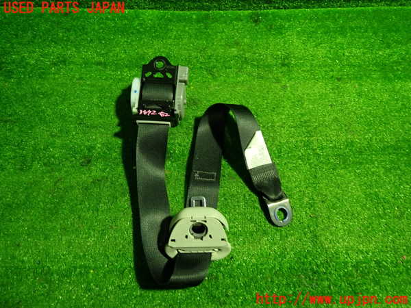 1UPJ-9238727155]ヴォクシー(ノア)(ZRR80G)右2列目シートベルト 中古_3