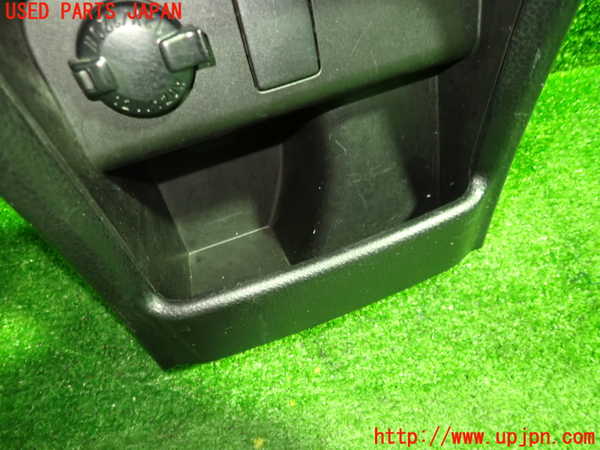 1UPJ-9238727692]ヴォクシー(ノア)(ZRR80G)内装トリム類2 中古_2