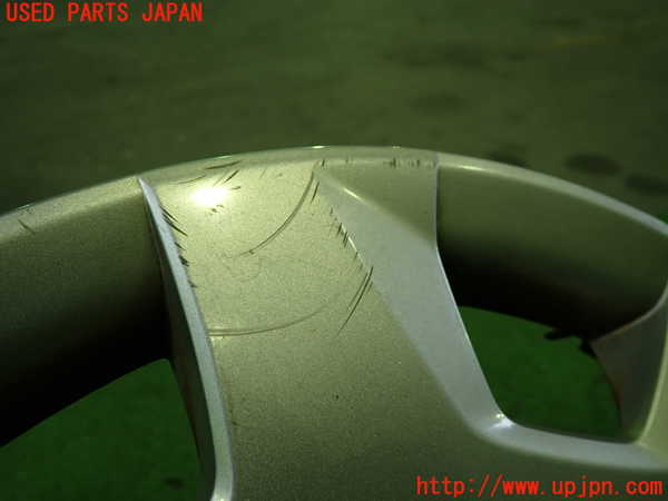 1UPJ-9238729416]ヴォクシー(ノア)(ZRR80G)15インチホイールキャップ1枚① 中古_2