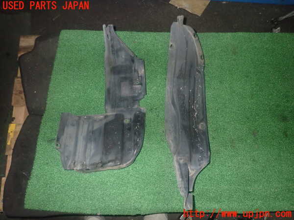 1UPJ-9238731090]ビート(PP1)右前フェンダーライナー 中古_2