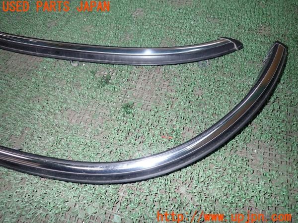 3UPJ=9238740011]ハイラックスサーフ SSR-X(RZN185W)後期 USトヨタ純正 オーバーフェンダー アーチ モール メッキ 4Runner 左側前後のみ 中古_3