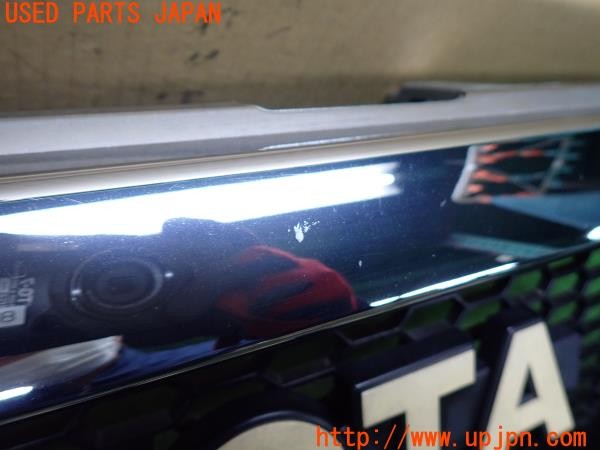 3UPJ=9238740047]ハイラックスサーフ SSR-X(RZN185W)後期 社外 G1TY176D フロントグリル ラジエーターグリル メッキ 中古_2