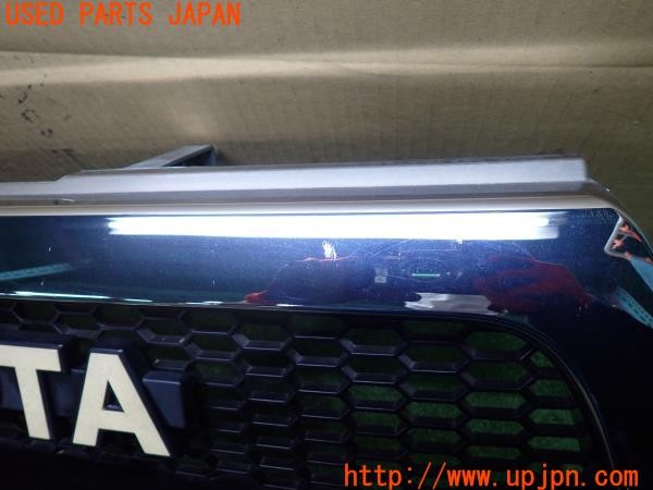 3UPJ=9238740047]ハイラックスサーフ SSR-X(RZN185W)後期 社外 G1TY176D フロントグリル ラジエーターグリル メッキ 中古_3